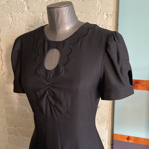 Alexa Chung Scallop Panelled black crepe maxi dress with cutouts NWT US size 6 - Picture 3 of 15